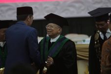 KH Maruf Amin Dinobatkan...