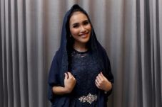 Ayu Ting Ting Panen...