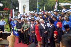 Raja-Ratu Swedia Minta...