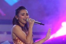 Ini Cara Ayu Ting Ting...