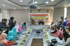 Makin Terbuka, Perkembangan...