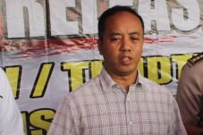 Dua Tongkang Diduga...