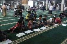 Anak-anak Antusias Ikuti...