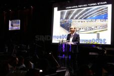 EMI Gelar Mazda Lebaran...