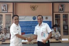 Cegah Penyelundupan,...