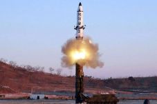 Militer AS: Korut Luncurkan...