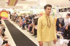 Metro Departmen Store...