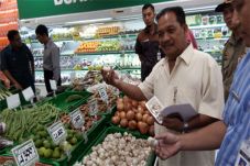 Tim Pemantau Temukan...