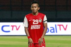 Manfaatkan Libur, Winger...