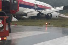 Cuaca Buruk saat Sriwijaya...