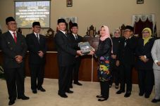 Belum Sebulan Wahidin...
