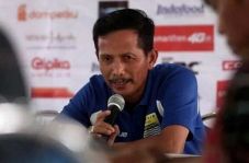 Lawan Bali, Djanur Berencana...