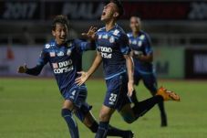 Sambangi Persija Jakarta,...