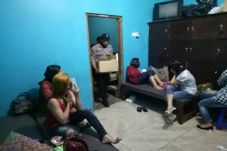 Beroperasi saat Ramadan,...