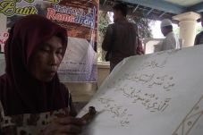 Membatik Alquran Mulai...