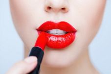 Ini Jenis Lipstik untuk...