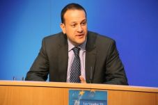 Leo Varadkar Akhirnya...