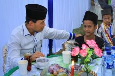 Lewat Berbuka Puasa...