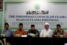 MUI Keluarkan Fatwa...