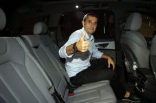 Jadi Pelatih Barcelona,...