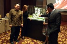Crown Group Alokasikan...
