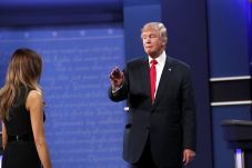 Trump Nilai Keputusan...