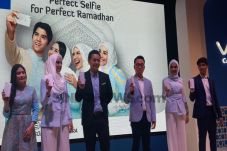 Momen Ramadan, Vivo...