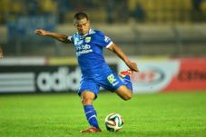 Meski di Bawah Persib,...