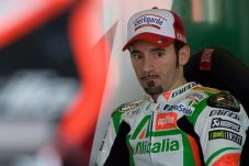 Max Biaggi Alami Kecelakaan...