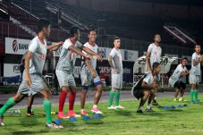 Di Markas Bali United,...