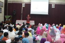 Antusiasme Murid SD...