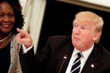 Trump Tuduh Eks Direktur...