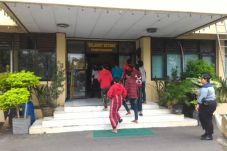 Ingin Liburan ke Monas,...