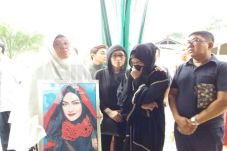 Sri Wulansih Masih Berat...