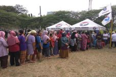 Sukses Gelar Bazar di...