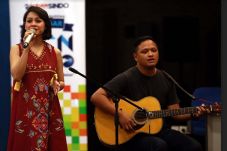 Obati Rindu Penggemar,...