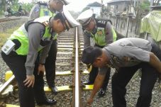 Polisi Temukan Pengait...
