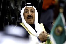 Emir Kuwait: Konflik...