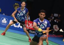 Pasangan Jepang Singkirkan...