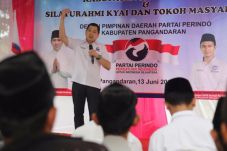 HT: Percepat Bangun...