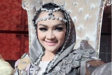 Keluarga Masih Belum...