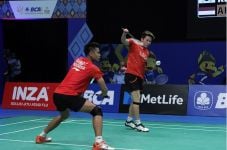 Praveen/Debby Tumbang,...