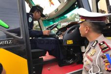 Angkutan Mudik yang...