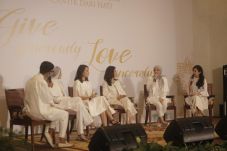 Wardah Ajak Perempuan...