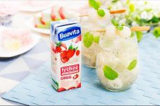 Segarnya Es Lychee Jolly...