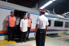 Menteri Rini Akan Aktifkan...