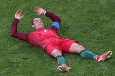 Kutukan Ronaldo dan...