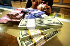 Penguatan Rupiah Diperkirakan...