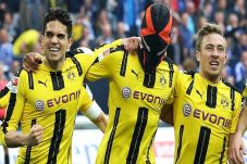 Bomber Dortmund dan...