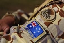 Australia Hentikan Serangan...